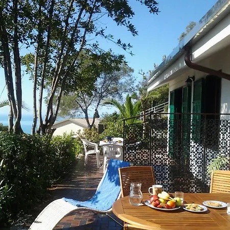 Bella Vista Apartment